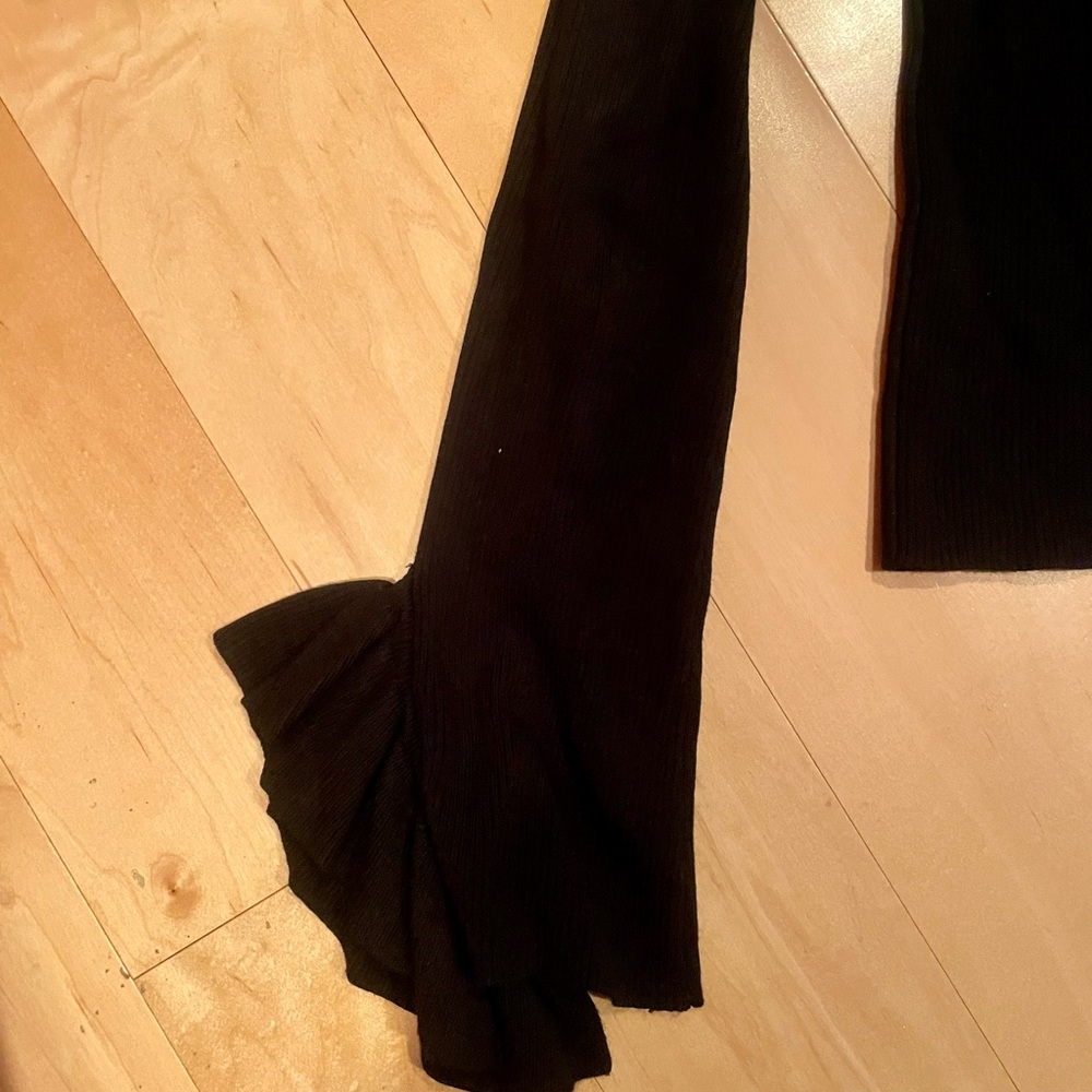 Express Cold Shoulder Knit - image 3